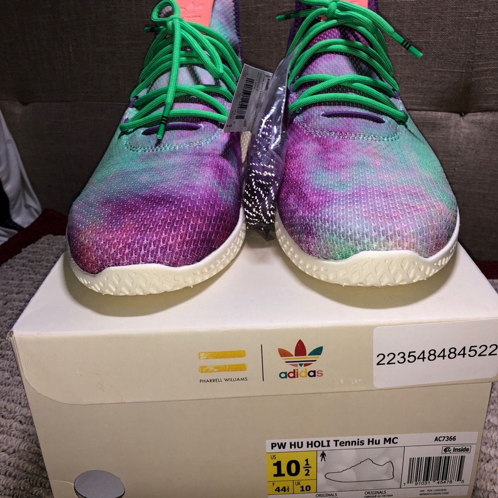 ADIDAS PW HU HOLI Pharrell Hu MC S 10 NWT & Box